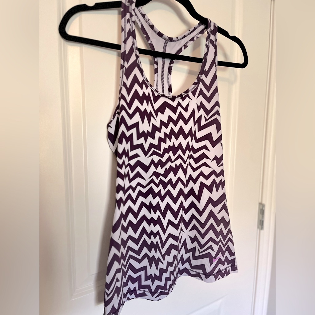 Nike Purple Chevron Tank, Size Small